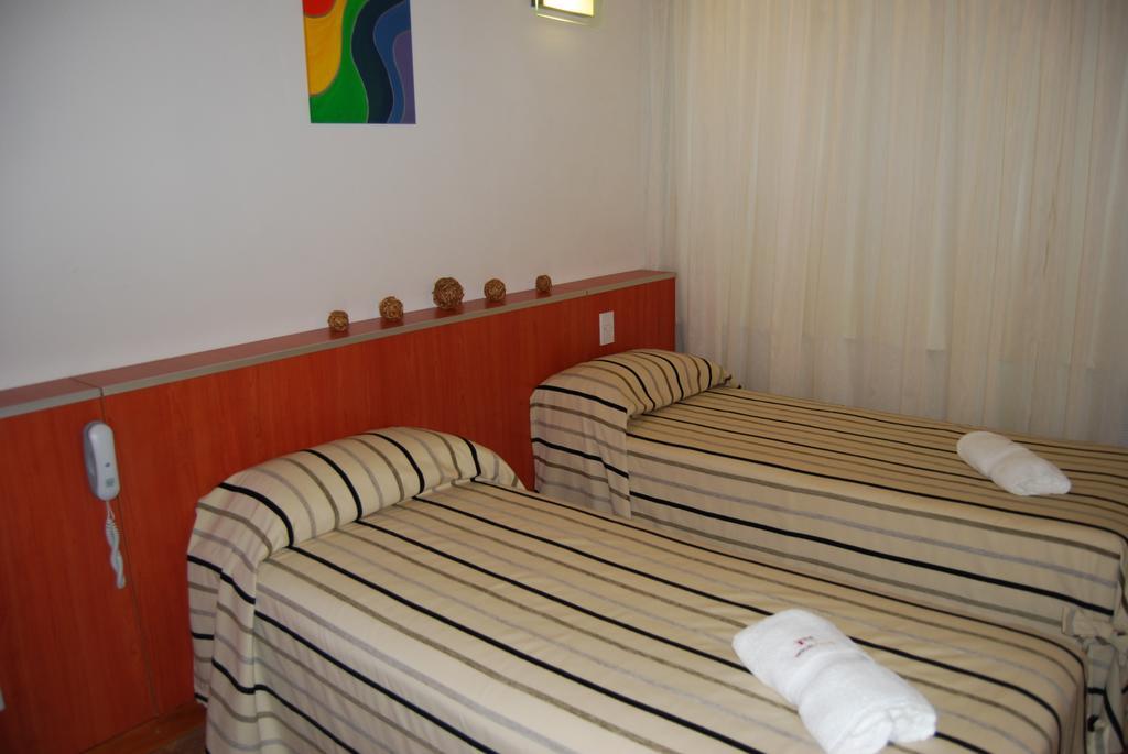 Hotel Necof 로자리오 객실 사진