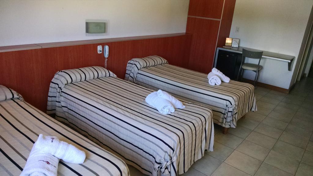 Hotel Necof 로자리오 객실 사진